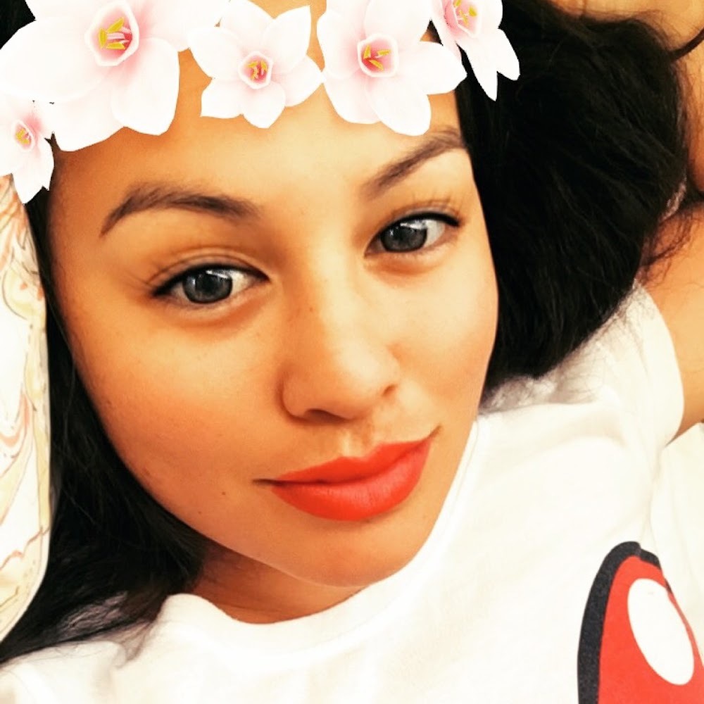 Meet your Posher, Natasha